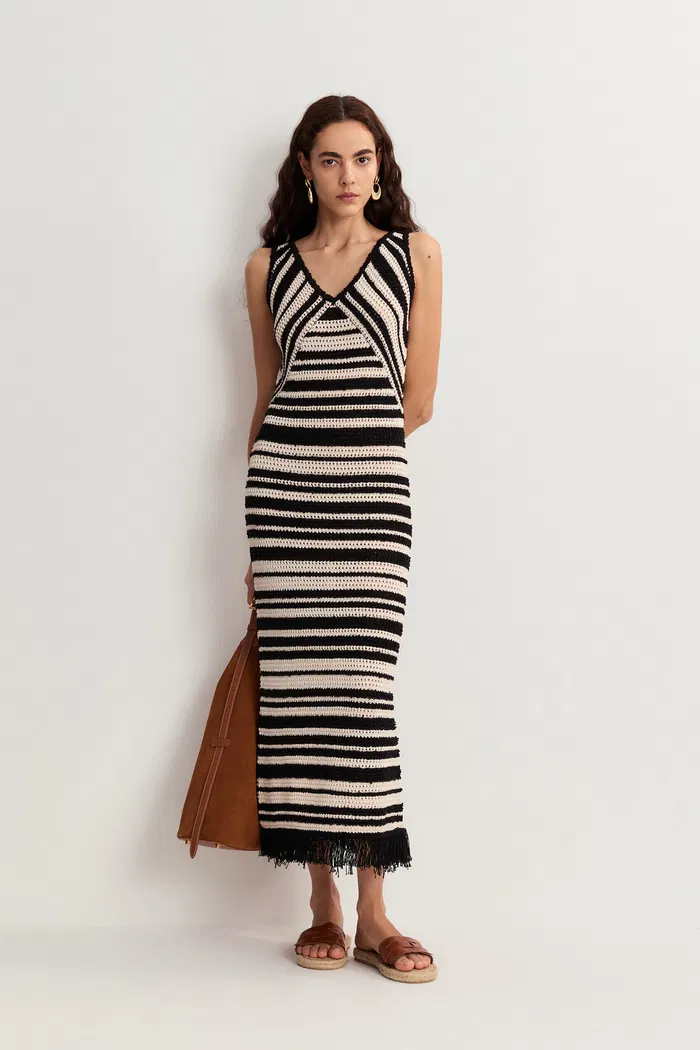 4678-kari-handmade-tassels-ivory-white-striped-dress-in-cotton-knit-1.webp