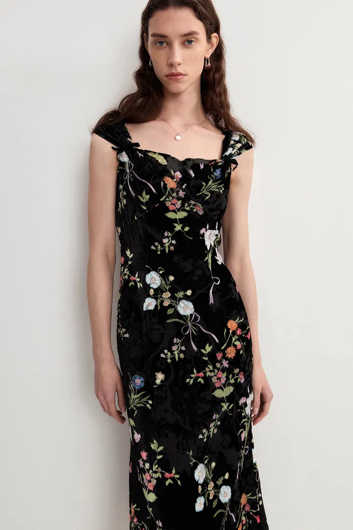 4686-josephine-silk-velvet-burnout-mermaid-dress-1.webp