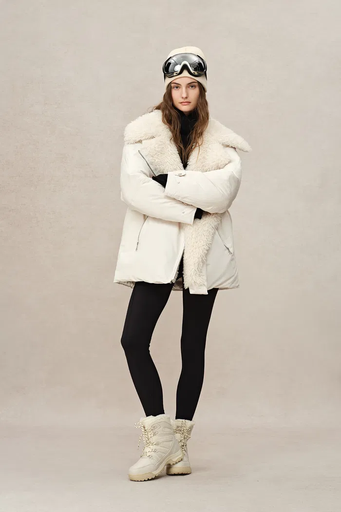 4726-kat-white-water-repellent-goose-down-fur-jacket-in-cotton-like-fabric-1.webp