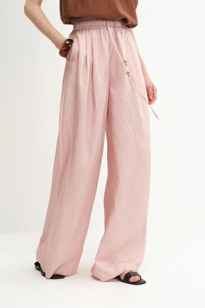 4742-louise-textured-pleated-pants-in-pleated-satin-1.webp