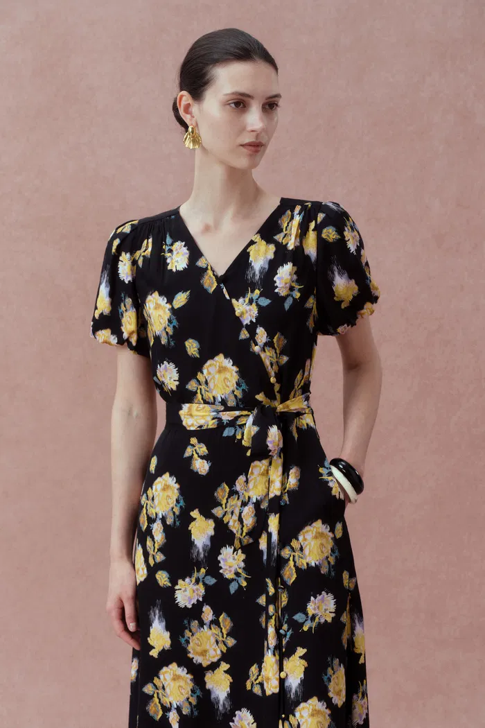 4750-cecilie-short-sleeve-flora-dress-1.webp