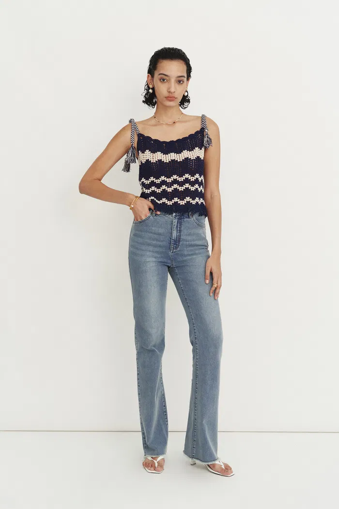 4780-cathy-slight-bootcut-jeans-in-acetate-denim-1.webp