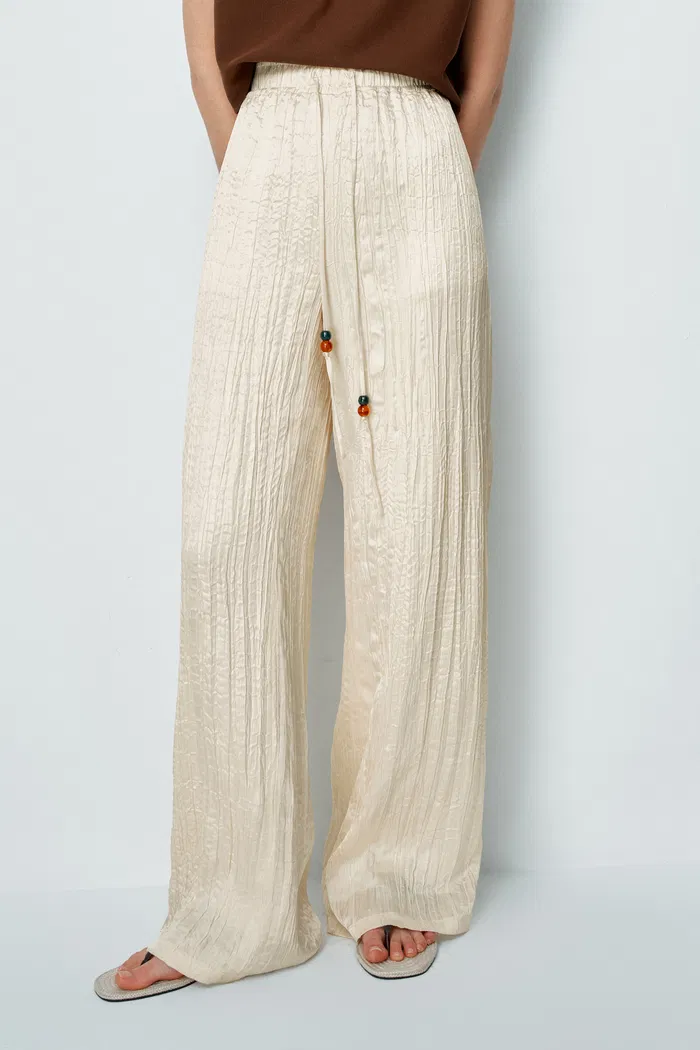 Aurora Textured Pants in Pleated Satin