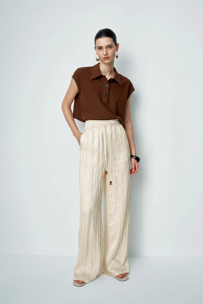4871-aurora-textured-pants-in-pleated-satin-1.webp