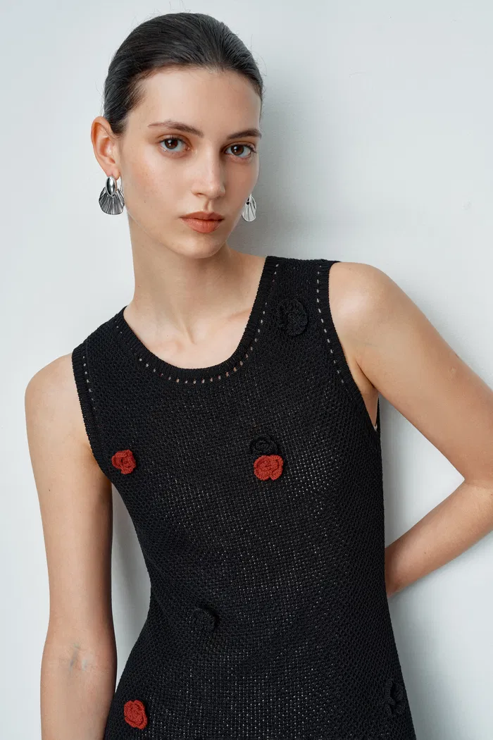 4879-ellie-black-sleeveless-floral-crochet-dress-in-cotton-linen-knit-1.webp
