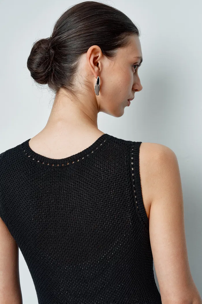 4879-ellie-black-sleeveless-floral-crochet-dress-in-cotton-linen-knit-1.webp