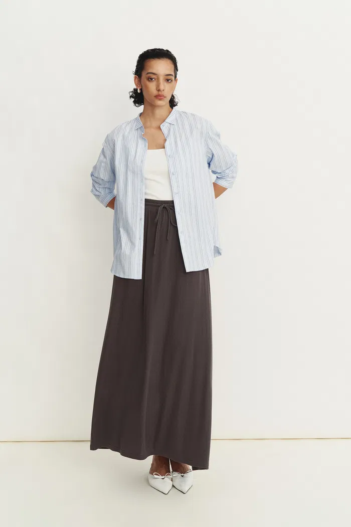 4915-atlan-casual-knit-skirt-1.webp