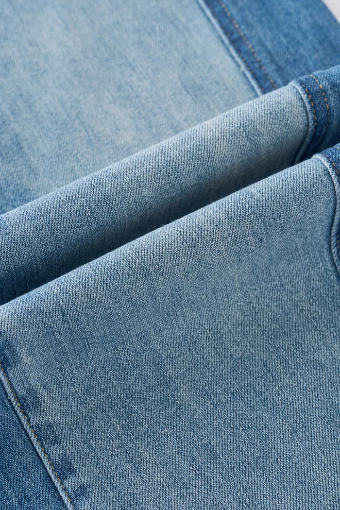 4929-ginevra-split-colorblock-jeans-in-stretch-denim-1.webp