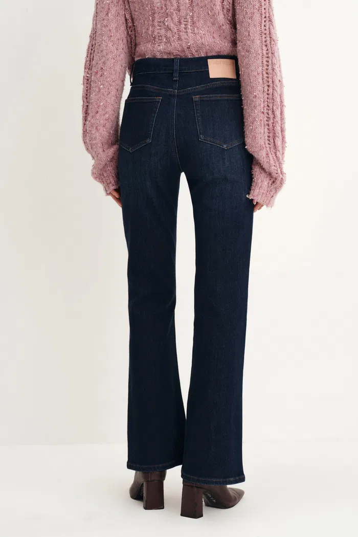4943-nora-crop-flared-jeans-in-stretch-denim-1.webp