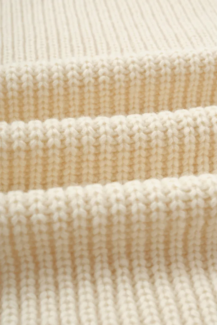 5-harper-hand-designed-chunky-long-scarf-in-iceland-wool-knit-1.webp