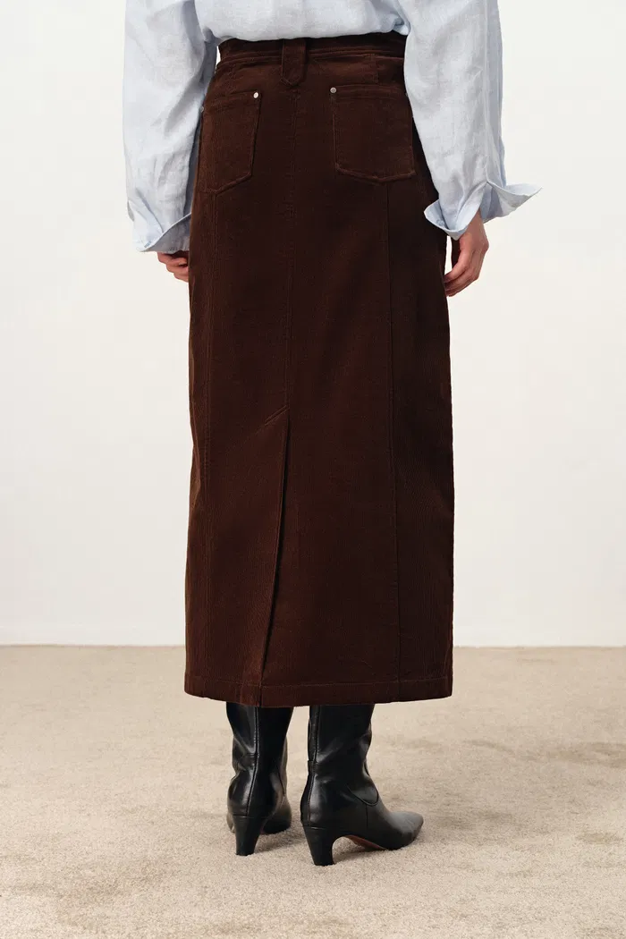 5069-coco-straight-skirt-in-corduroy-cotton-1.webp