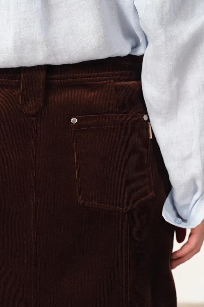 5069-coco-straight-skirt-in-corduroy-cotton-1.webp