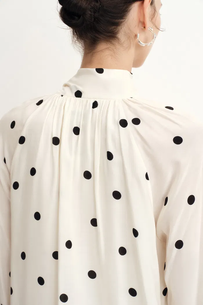 5123-kari-irregular-polka-dot-flowing-tie-blouse-in-silk-satin-1.webp