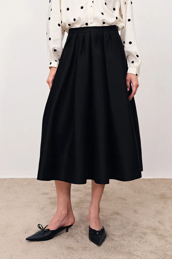 5129-tia-mixed-width-pleats-midi-bubble-skirt-in-fine-silk-wool-satin-1.webp