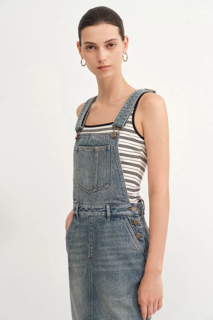 5231-quella-overalls-short-dress-in-cotton-denim-1.webp