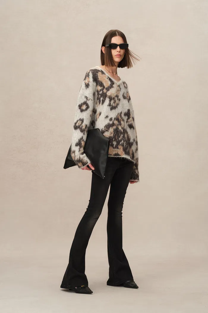 5259-elsie-leopard-print-sweater-in-baby-alpaca-blend-knit-1.webp