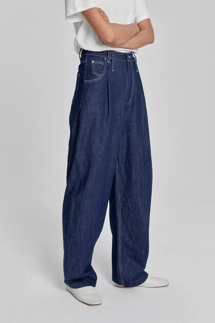 5297-classiq-high-waisted-denim-jeans-in-cotton-blend-1.webp