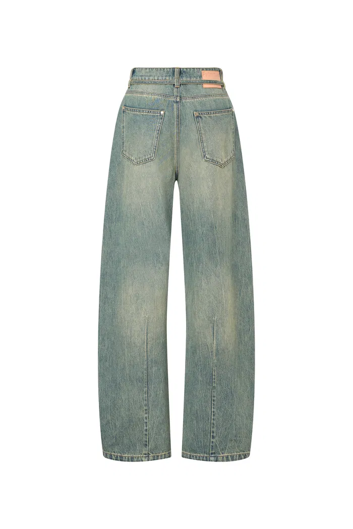 5337-skylar-denim-tie-belted-barrel-leg-jeans-in-washed-cotton-denim-1.webp