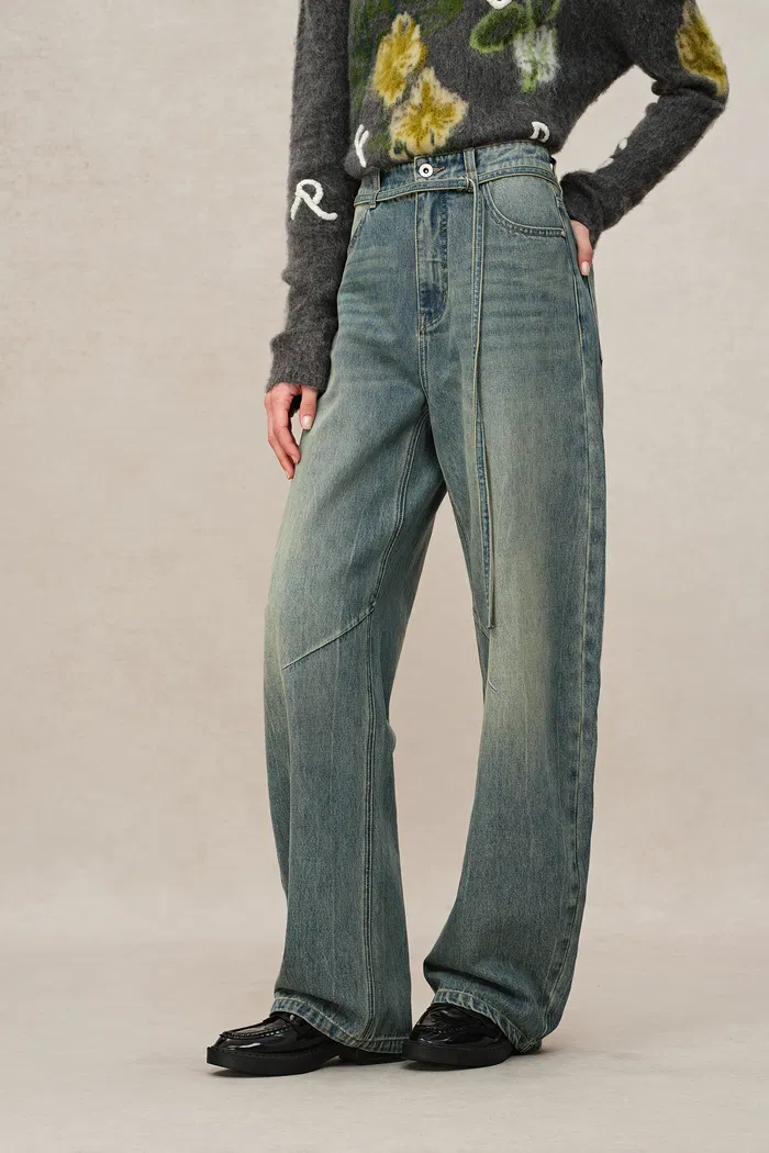 5337-skylar-denim-tie-belted-barrel-leg-jeans-in-washed-cotton-denim-1.webp