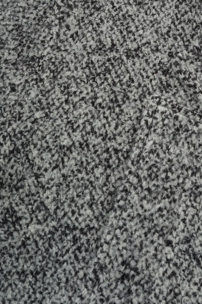 5394-daisy-coat-in-ultralight-boucl-wool-1.webp