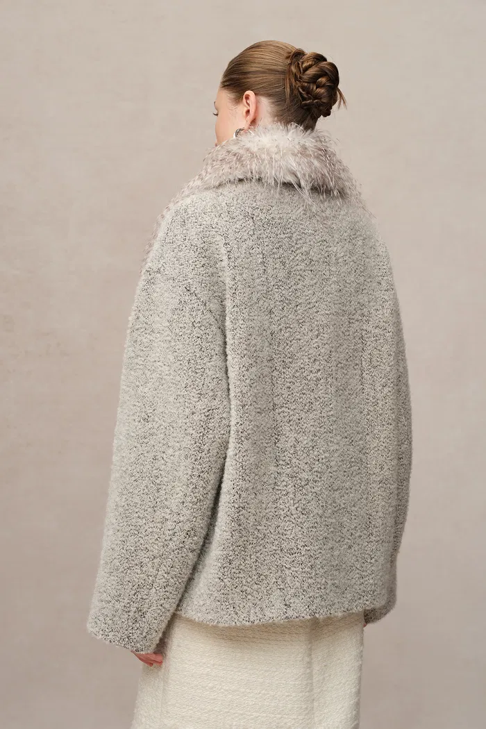 5410-blossom-detachable-fur-collar-coat-in-ultra-light-alpaca-boucl–1.webp