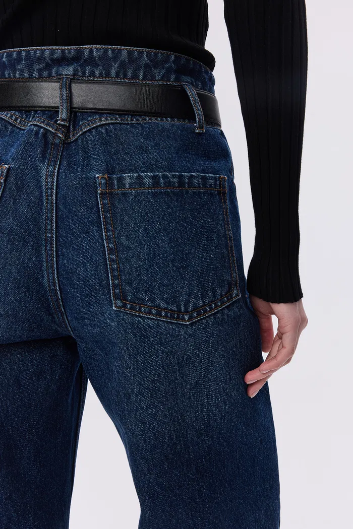5432-crisp-removable-belt-straight-jeans-in-washed-cotton-denim-1.webp