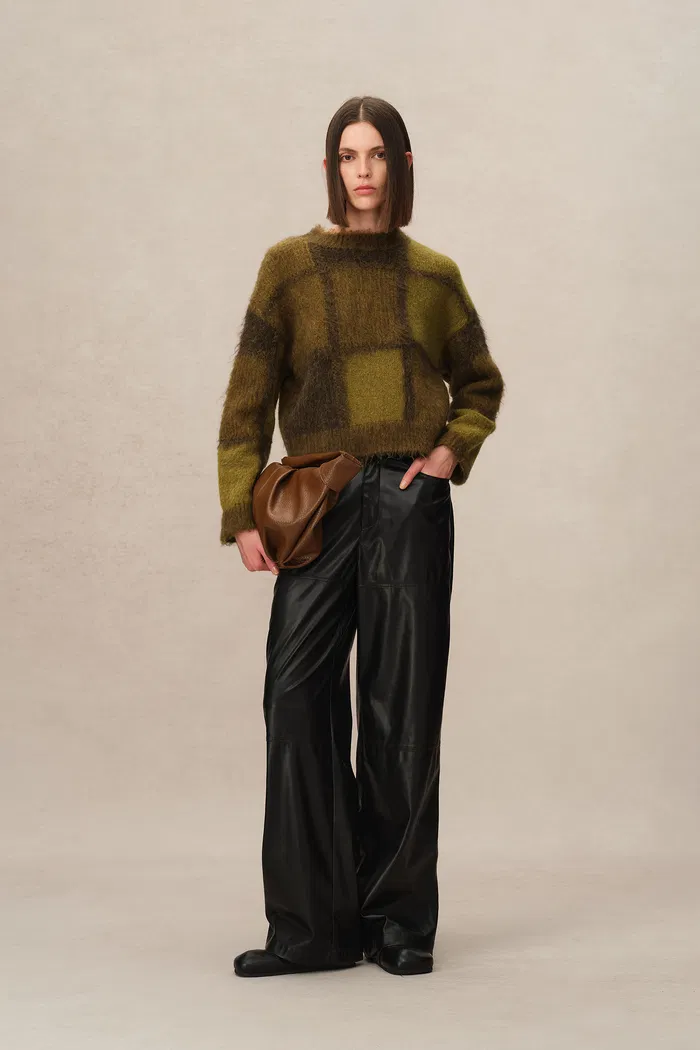 Sibton Checked Cropped Pullover in Baby Alpaca Blend Knit
