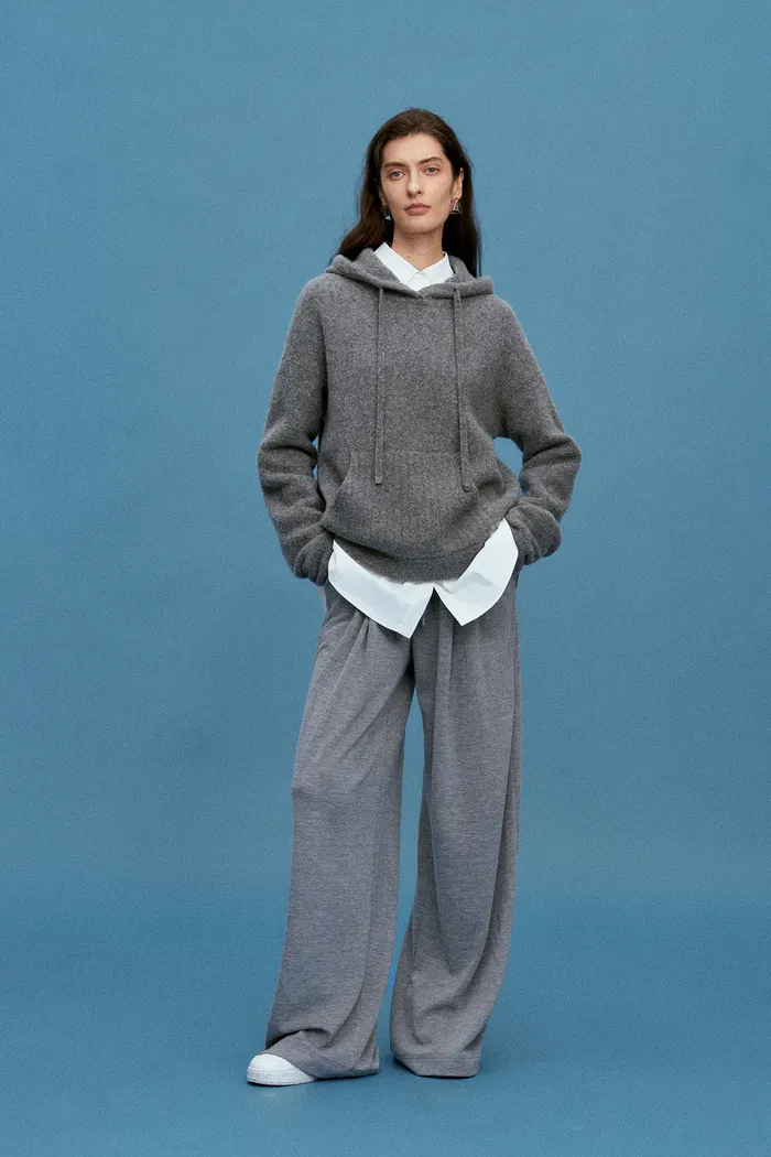 Nicole Hooded Sweater in Wool BouclÃ©