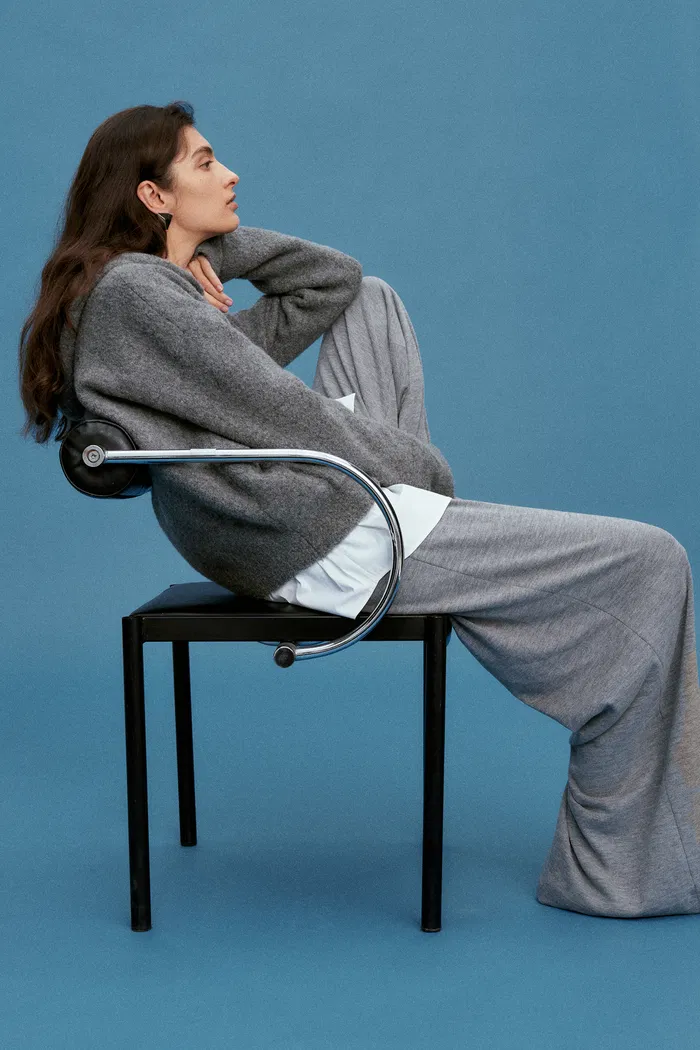 5482-nicole-hooded-sweater-in-wool-boucl–1.webp