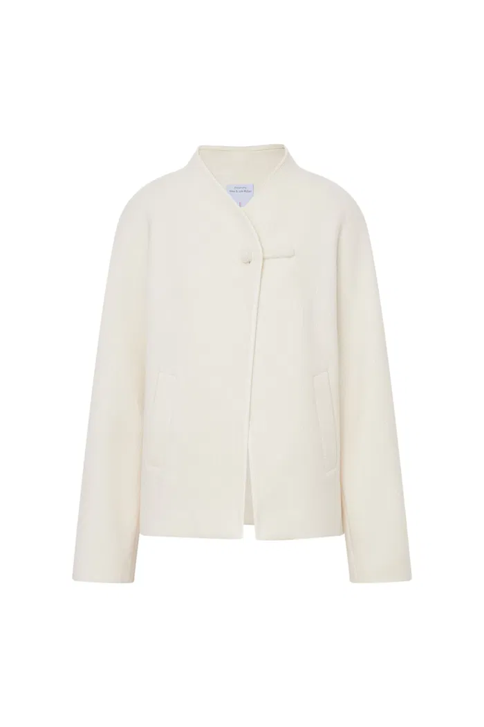 5518-riri-hand-finished-mandarin-knot-wool-jacket-in-australian-merino-blend-1.webp