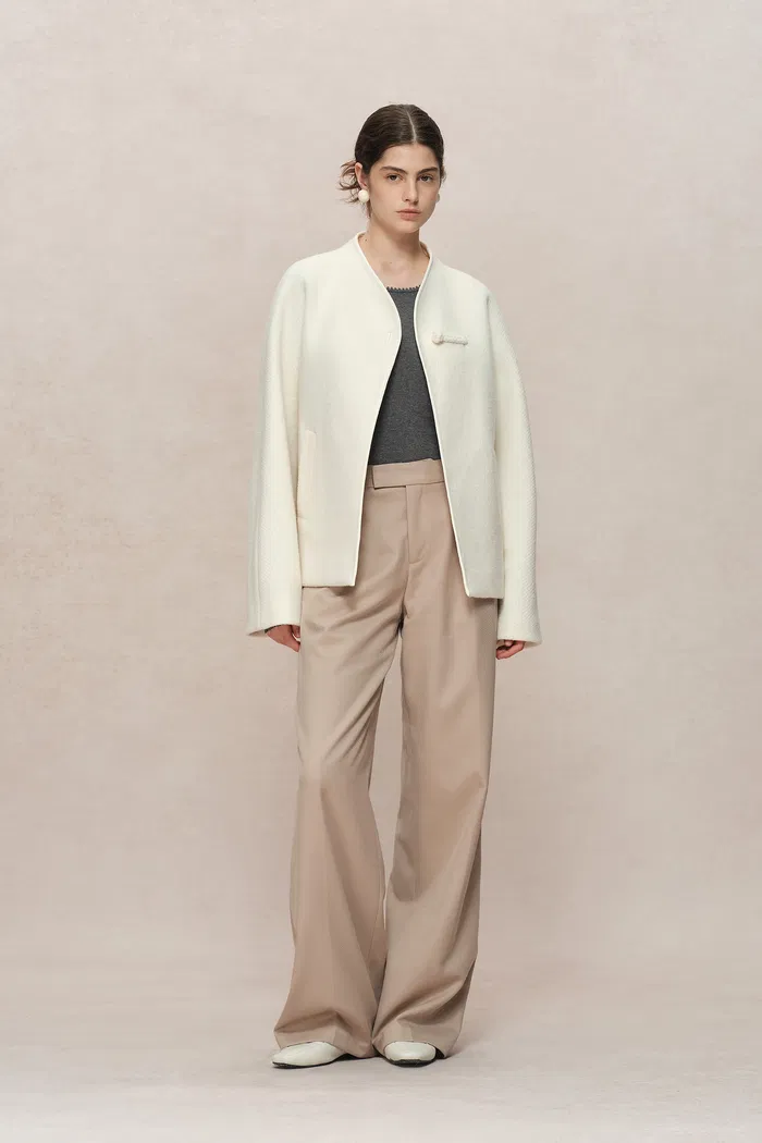 5518-riri-hand-finished-mandarin-knot-wool-jacket-in-australian-merino-blend-1.webp