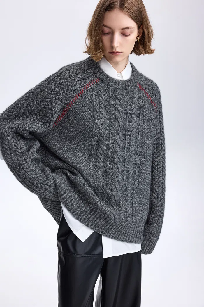 5548-jenna-oversized-cable-sweater-in-yak-wool-blend-knit-1.webp