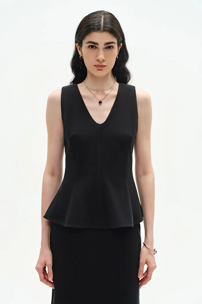 5588-alina-sculpted-sleeveless-top-in-cotton-blend-1.webp