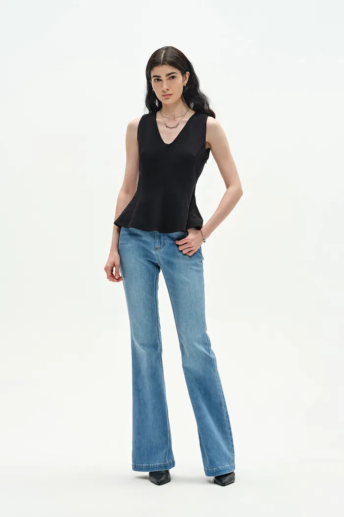 5588-alina-sculpted-sleeveless-top-in-cotton-blend-1.webp