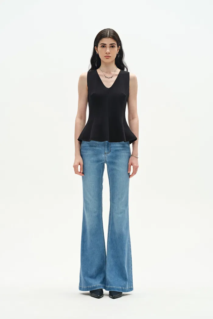 5588-alina-sculpted-sleeveless-top-in-cotton-blend-1.webp