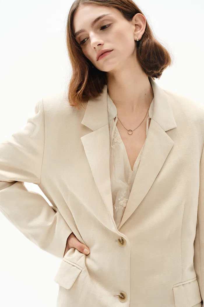 5634-barra-suit-blazer-in-silk-linen-1.webp