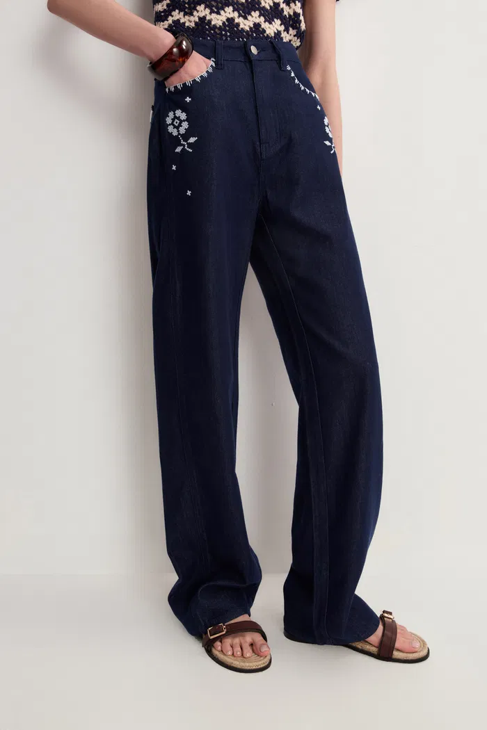 5700-fiona-floral-embroidered-straight-leg-jeans-in-raw-denim-1.webp