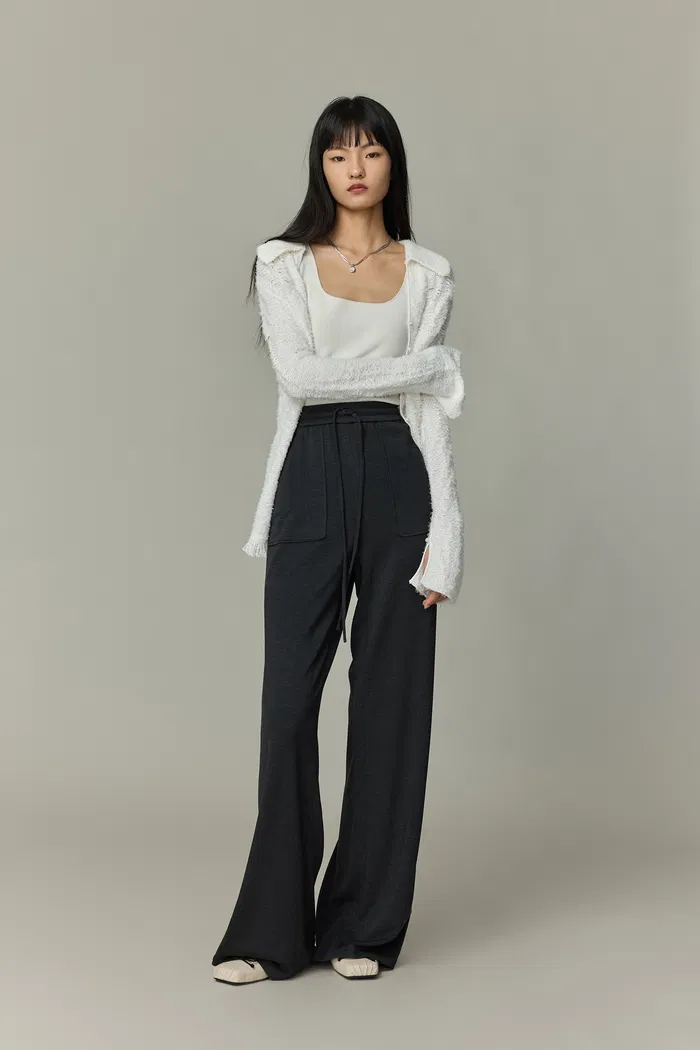 5806-oasea-fleece-pants-in-wool-blend-1.webp