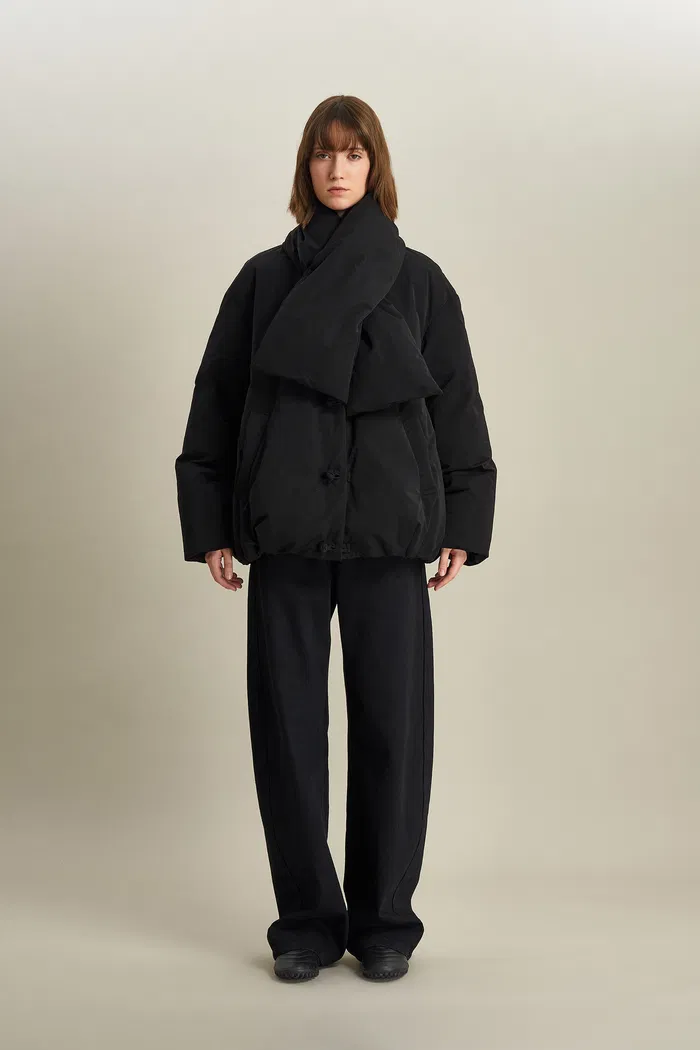 5832-adrija-water-repellent-convertible-scarf-duck-down-puffer-coat-in-cotton-like-fabric-1.webp