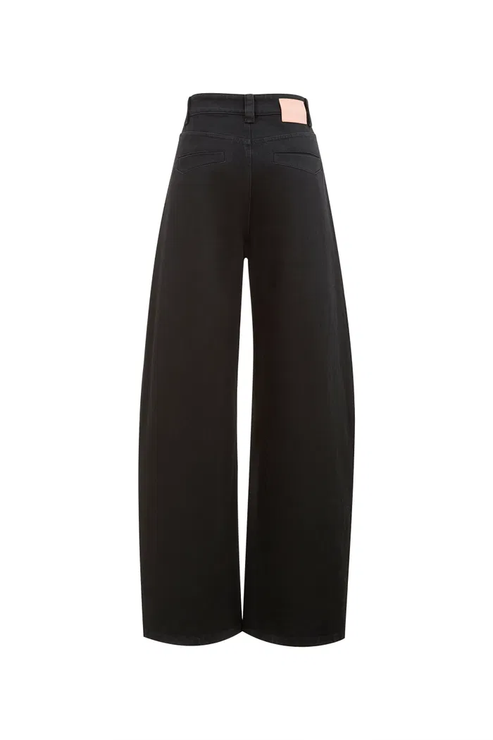 5840-akari-barrel-leg-jeans-in-turkish-denim-1.webp