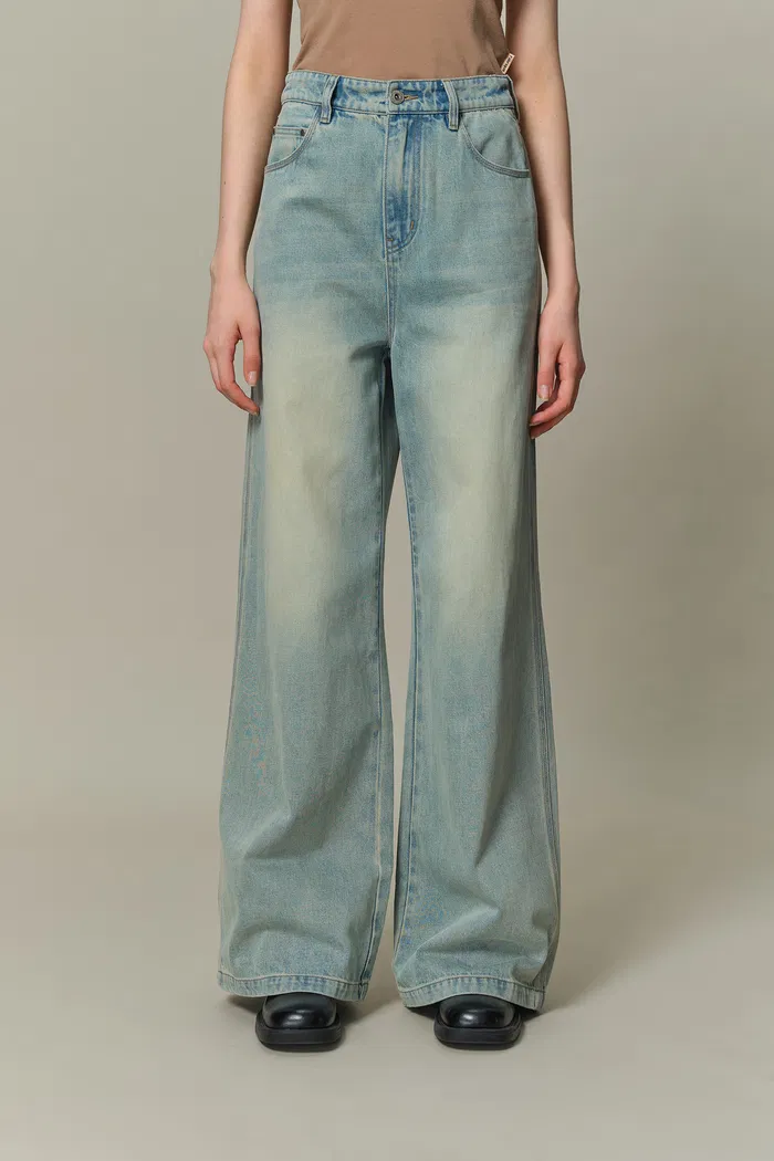 5850-erika-jeans-in-turkish-washed-cotton-denim-1.webp