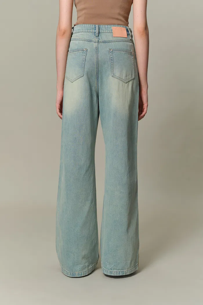 5850-erika-jeans-in-turkish-washed-cotton-denim-1.webp