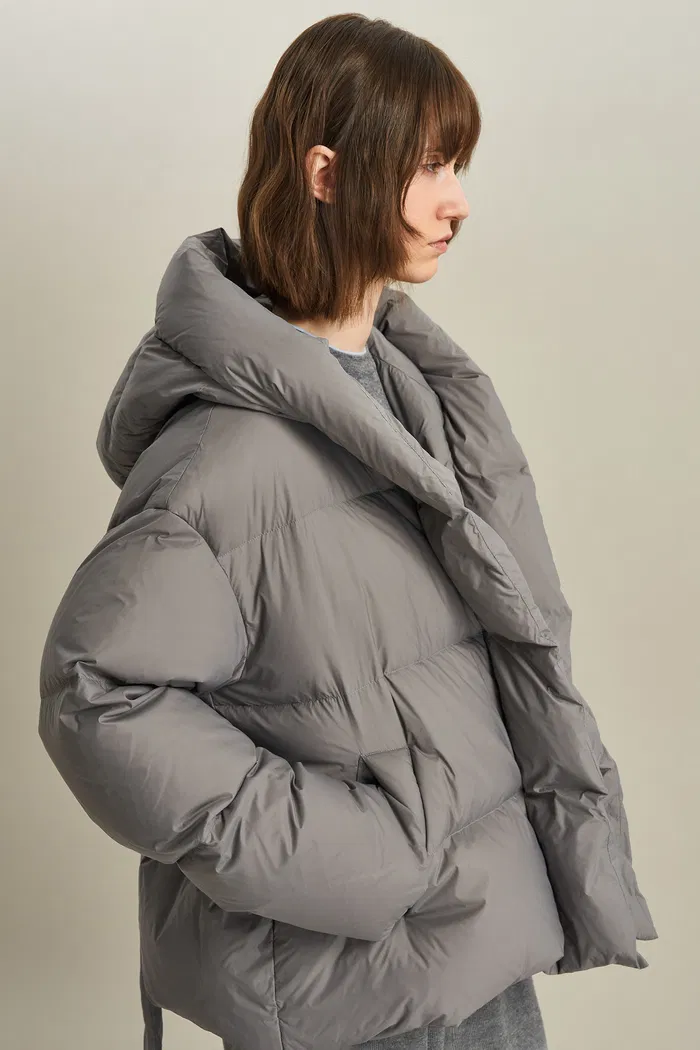 5866-iliana-gray-belted-hooded-white-duck-down-jacket-in-ultra-light-fabric-1.webp