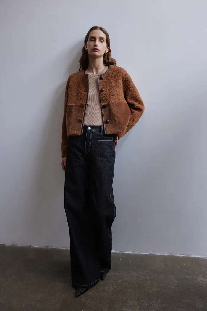5904-orla-paneled-short-coat-in-wool-1.webp