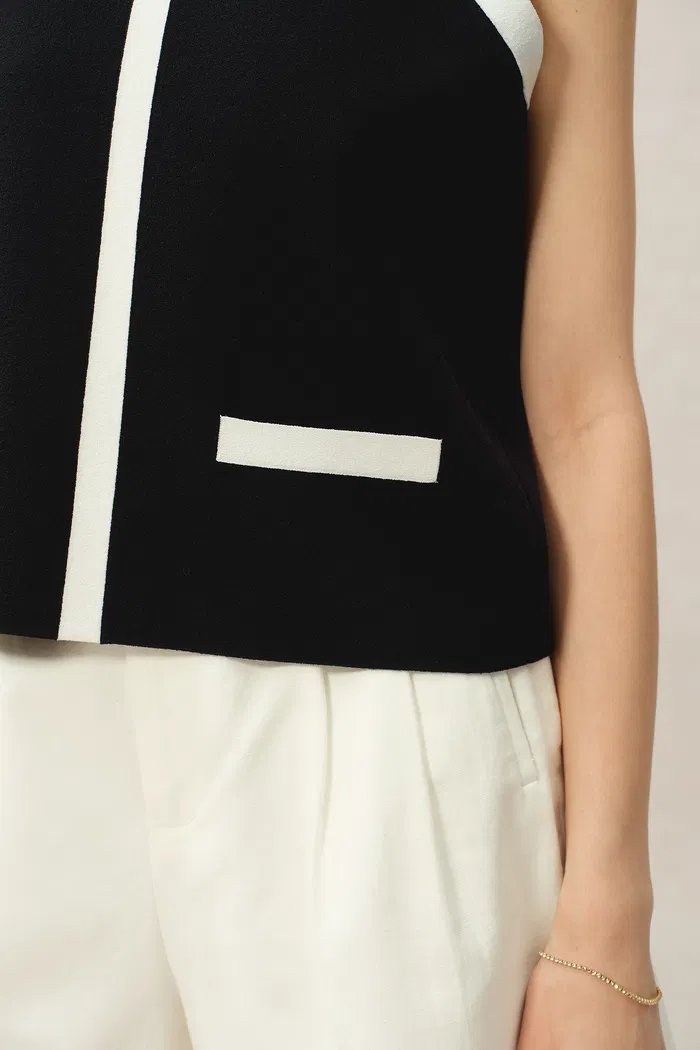 5963-andy-bow-sleeveless-top-in-technical-lyocell-knit-1.webp