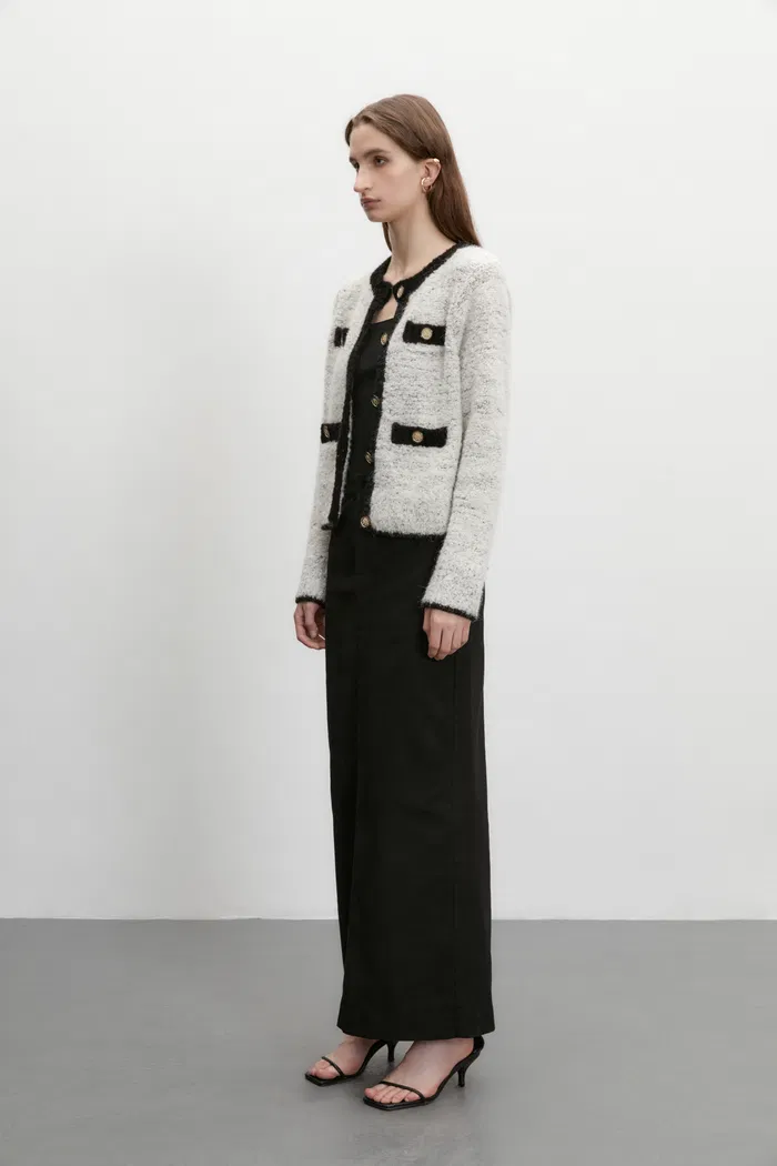 5983-intriguing-knitted-cardigan-in-cashmere-blend-1.webp
