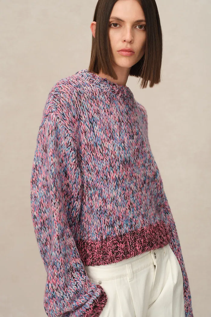 6011-phoebe-chunky-sweater-in-iceland-wool-knit-1.webp