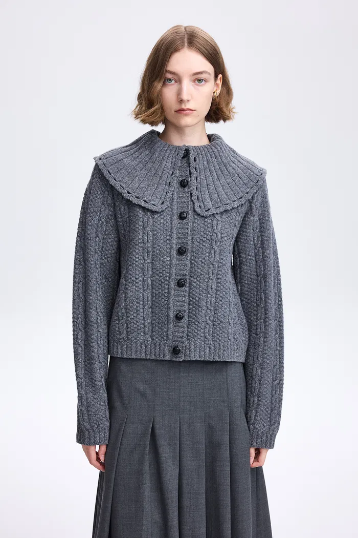 6047-magdalena-detachable-collar-cardigan-in-wool-knit-1.webp
