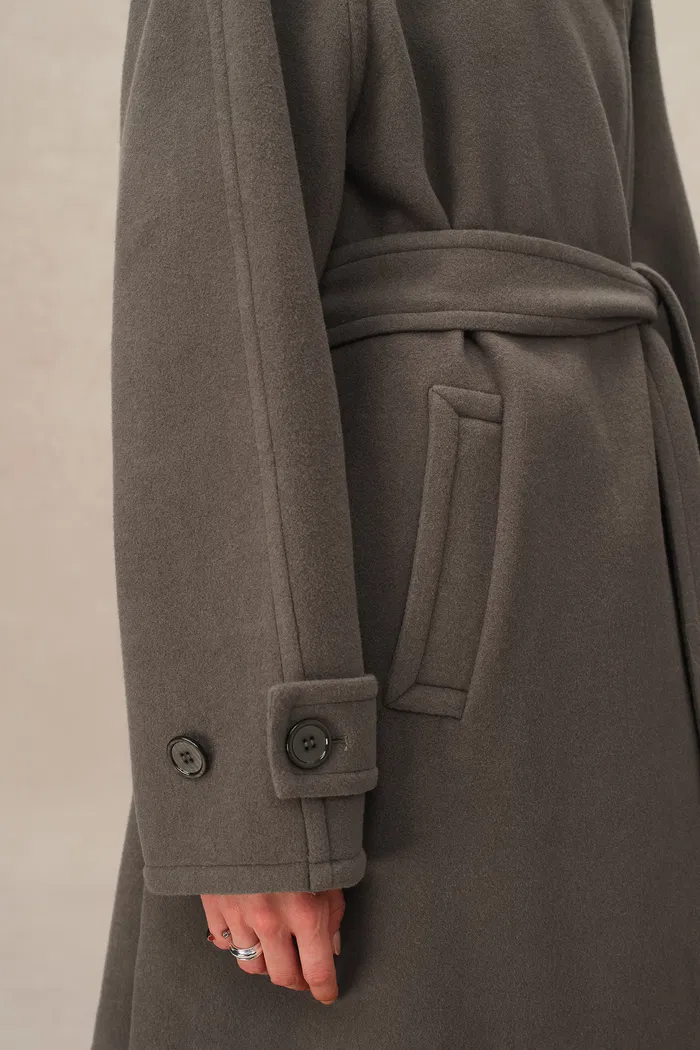 6157-francis-detachable-scarf-coat-in-silk-wool-blend-1.webp