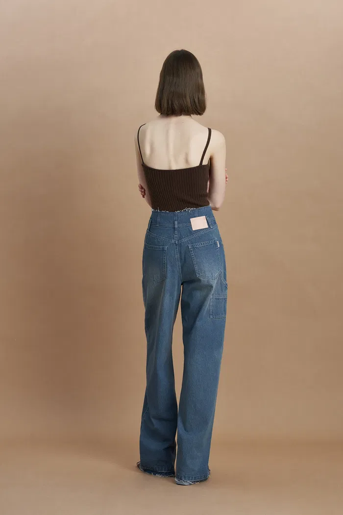 6165-vega-high-waisted-frayed-hem-jeans-in-washed-cotton-denim-1.webp